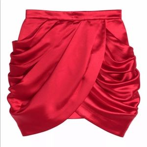 NWT Balmain H&M satin red skirt sz. 12